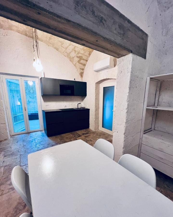 Dante'S Patio Daire Bari Dış mekan fotoğraf